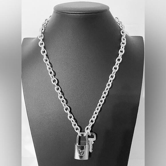 Stampd Jewelry - Silver Louis Vuitton Lock Necklace Complimentary, Luxury Genuine LV Lock 315
